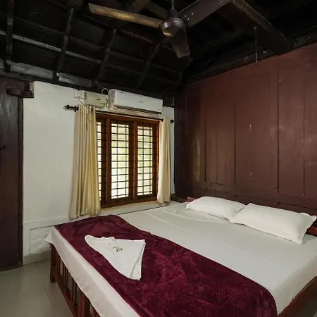 Cocozone Stays Alappuzha Exterior photo